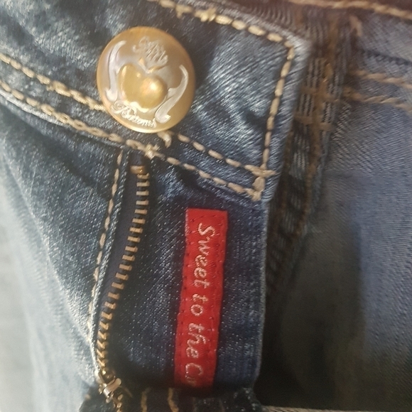 Apple Bottoms Midrise Straight Leg Blue Jeans - Picture 6 of 15